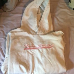 Under armour sweatshirt